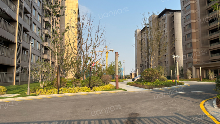 水岸悦景澜庭外景图