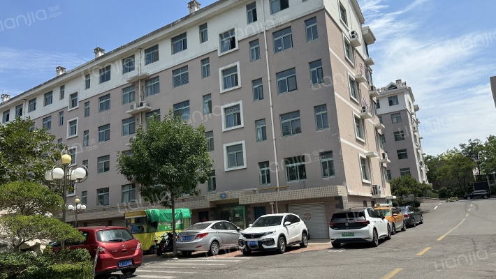 紫荆花园外景图