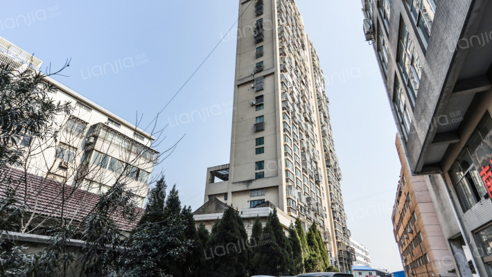 盛泰公寓外景图