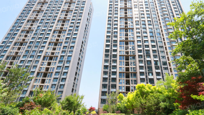 融尚广场外景图