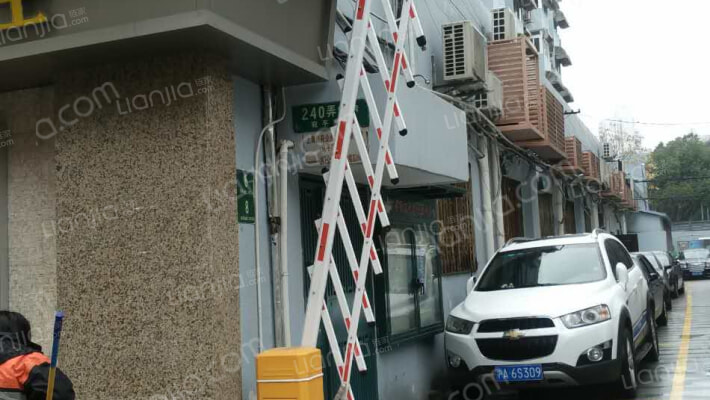 宛平南路240弄外景图