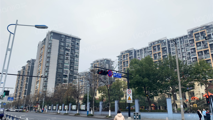 广宇上东领地外景图