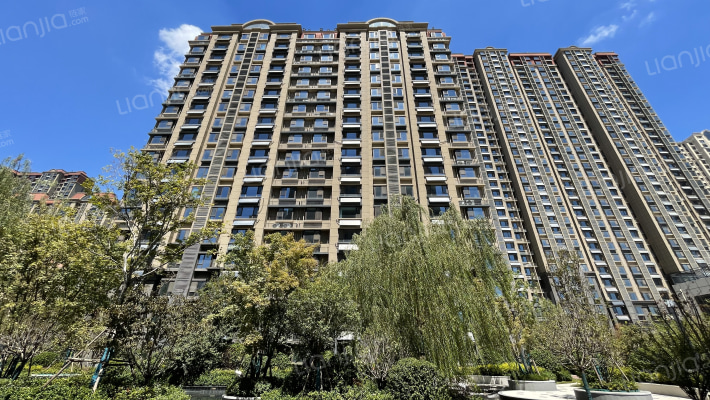 荣科枫林苑外景图