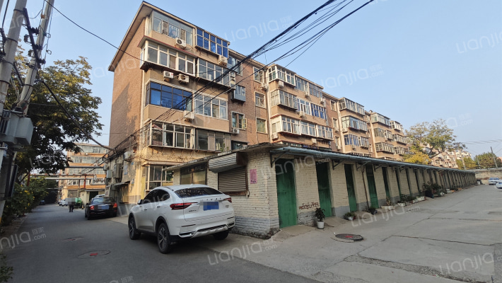 双联化工宿舍外景图