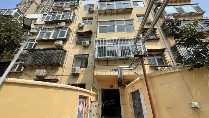 光明路63号院外景图