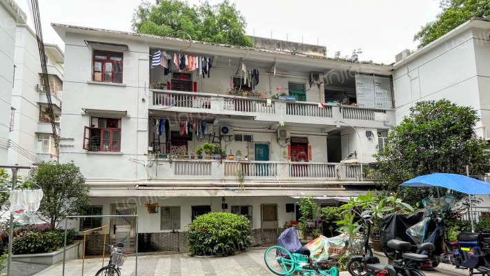 南洋电器厂宿舍外景图