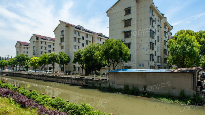 德华路226弄外景图