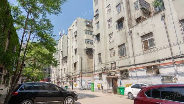 中山路22号院外景图