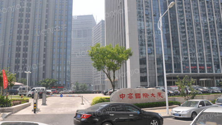 中商国际大厦外景图