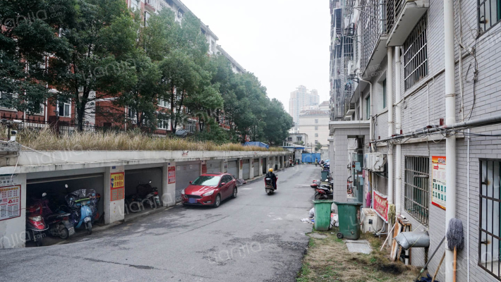 鄂州市委小区外景图