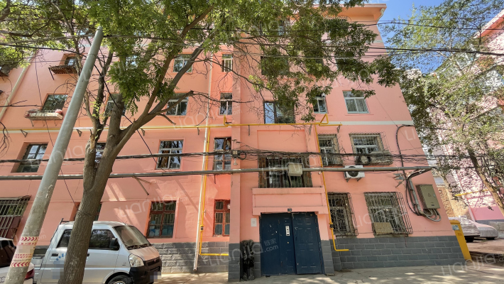 五泉南路小区外景图