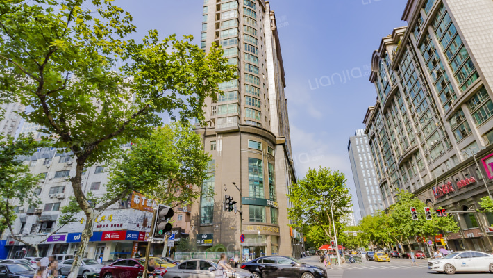 虹飞电信大厦外景图