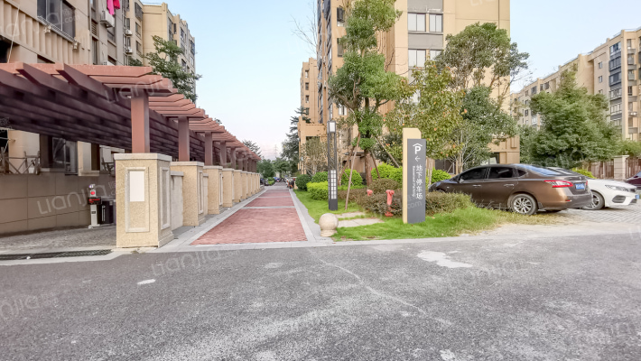 黄山新城三区外景图