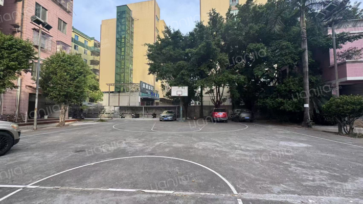 加州花園外景图