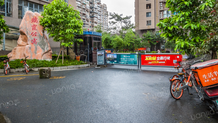 瑞霞公寓外景图