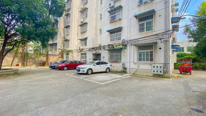 人武部大院外景图