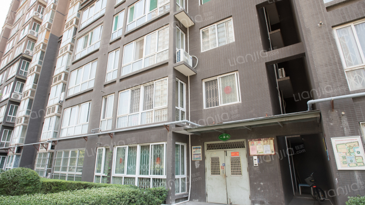 旭景崇盛园外景图