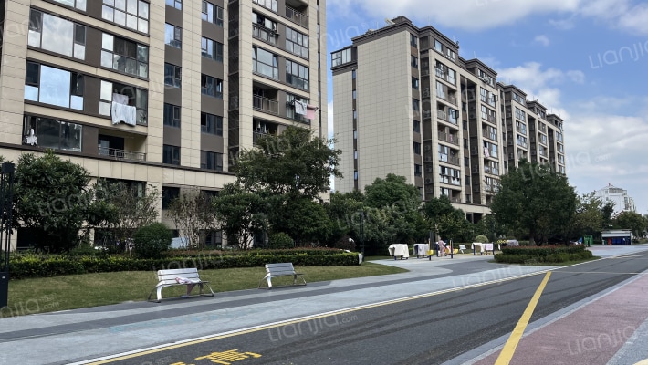 中骏云景台外景图