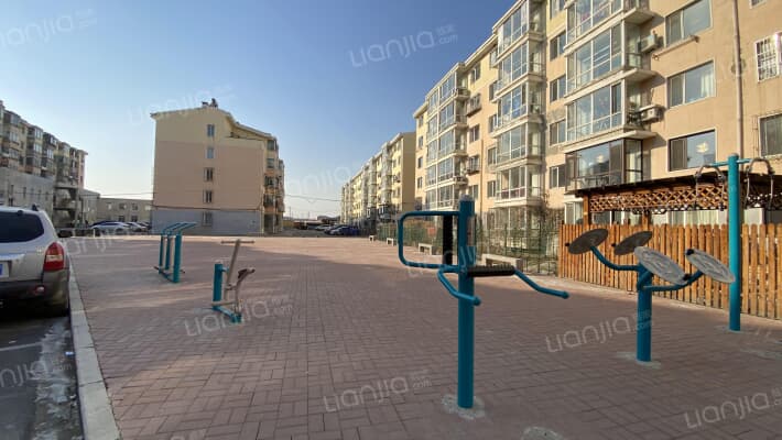 歌洋馨雨园外景图