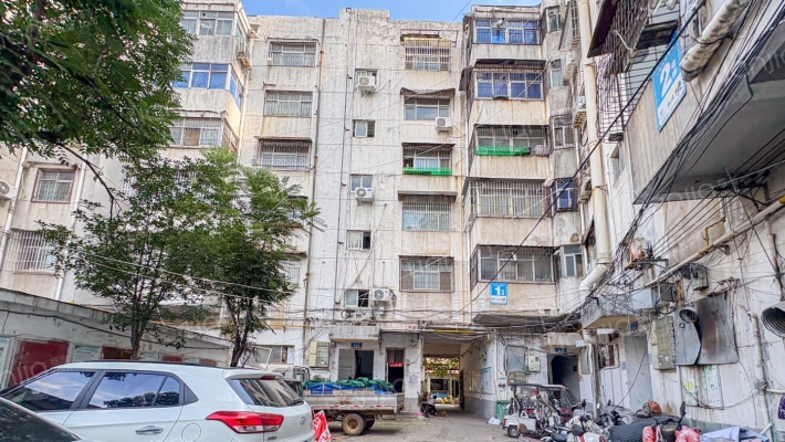 工商局家属院外景图