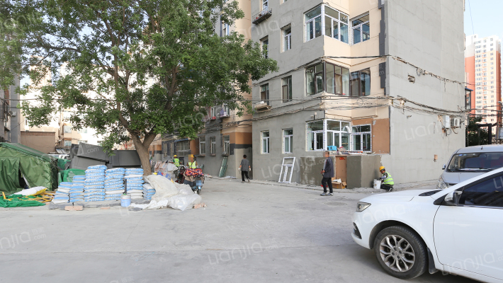 铁路宿舍东站小区外景图