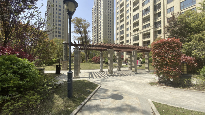 佳源巴黎都市外景图