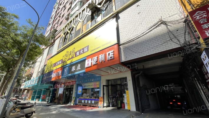 五泉商厦外景图