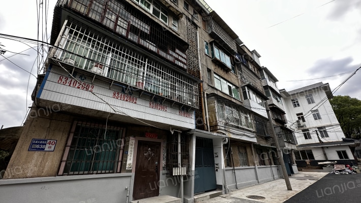 民院教工宿舍外景图