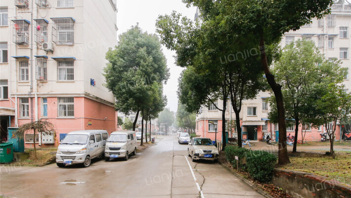 映翠花园一村外景图