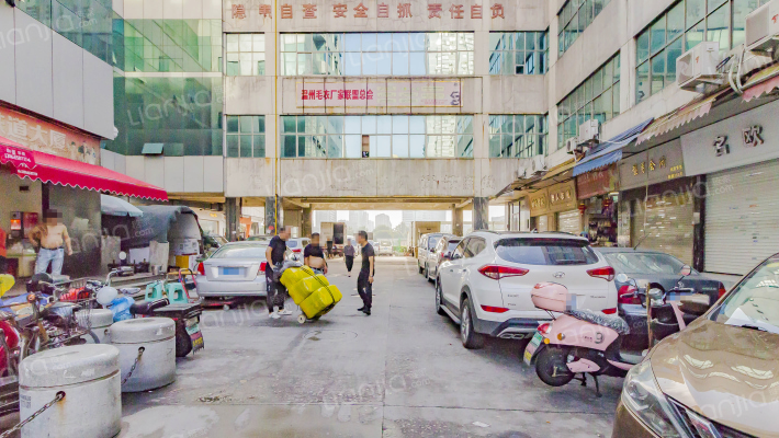 铁道大厦外景图