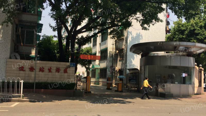 边检生活区外景图