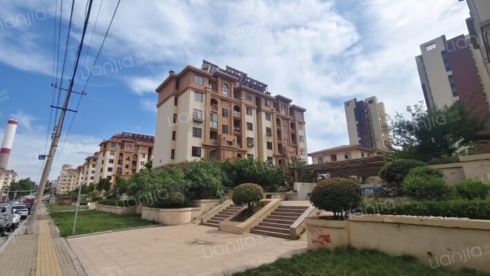 岛内城中村外景图