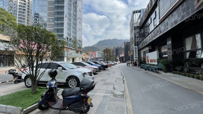 未来方舟G6沿河商业外景图