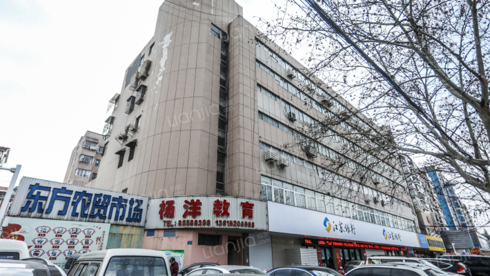 人民东路68号外景图