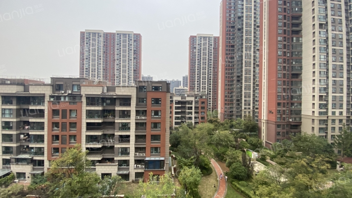 金地格林小城三期外景图