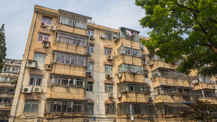 建都新村东区外景图