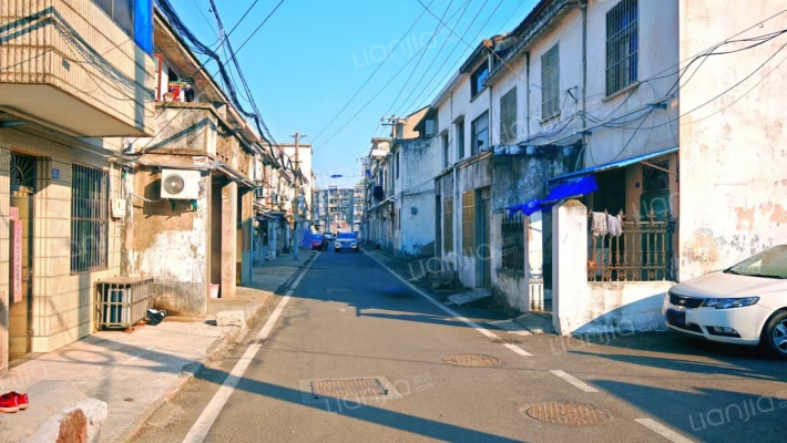 居民新村外景图