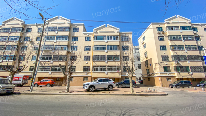 教师小区外景图