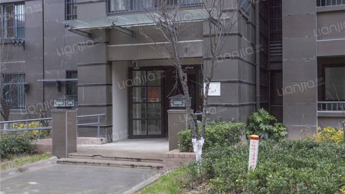 新河湾花园外景图