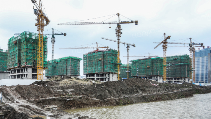 都会沁园外景图