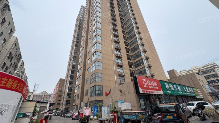 天中天街外景图