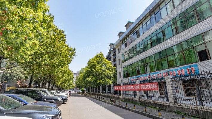 治安支队宿舍外景图