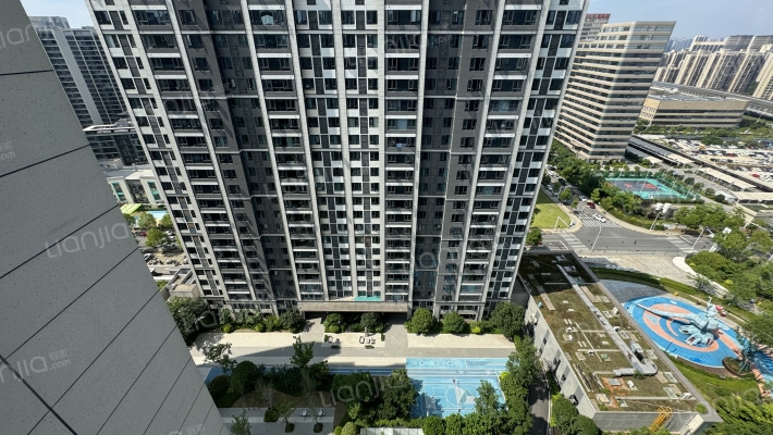 华润凯旋门外景图