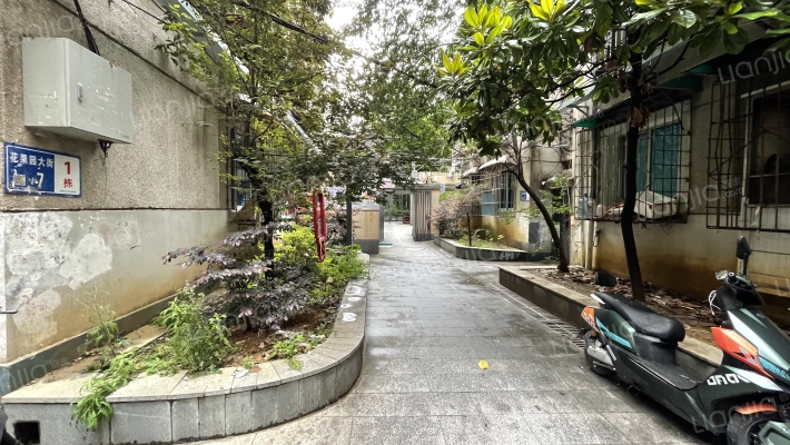 花果园大街7号外景图