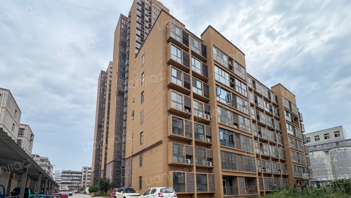 华都嘉苑外景图