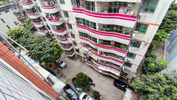 帝登花园外景图