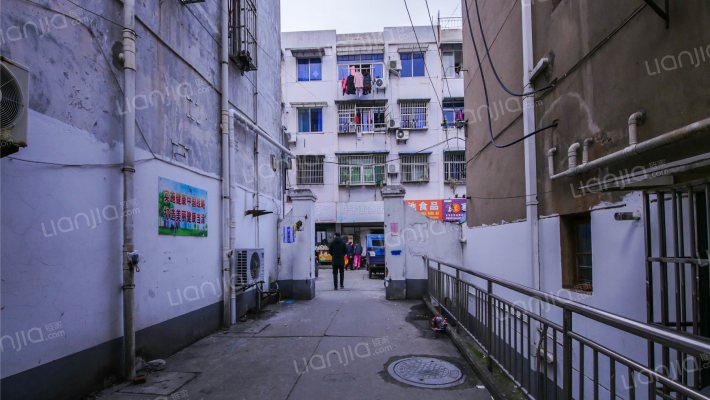 马军寨三村外景图