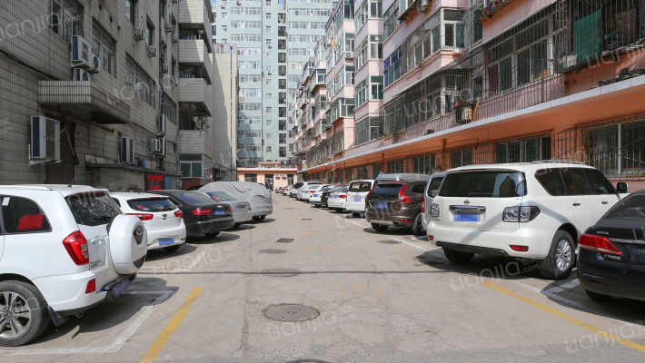 省机电宿舍外景图