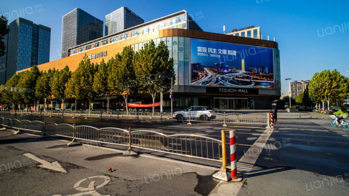 绿地之窗尚峰座外景图