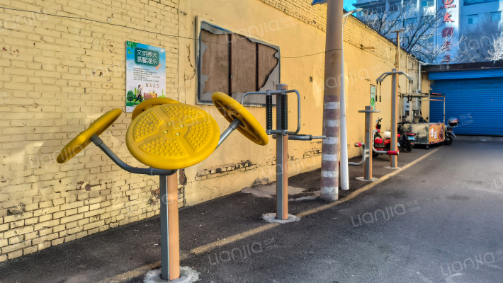 四公司宿舍外景图